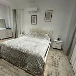 Sidheri 아파트 코르처